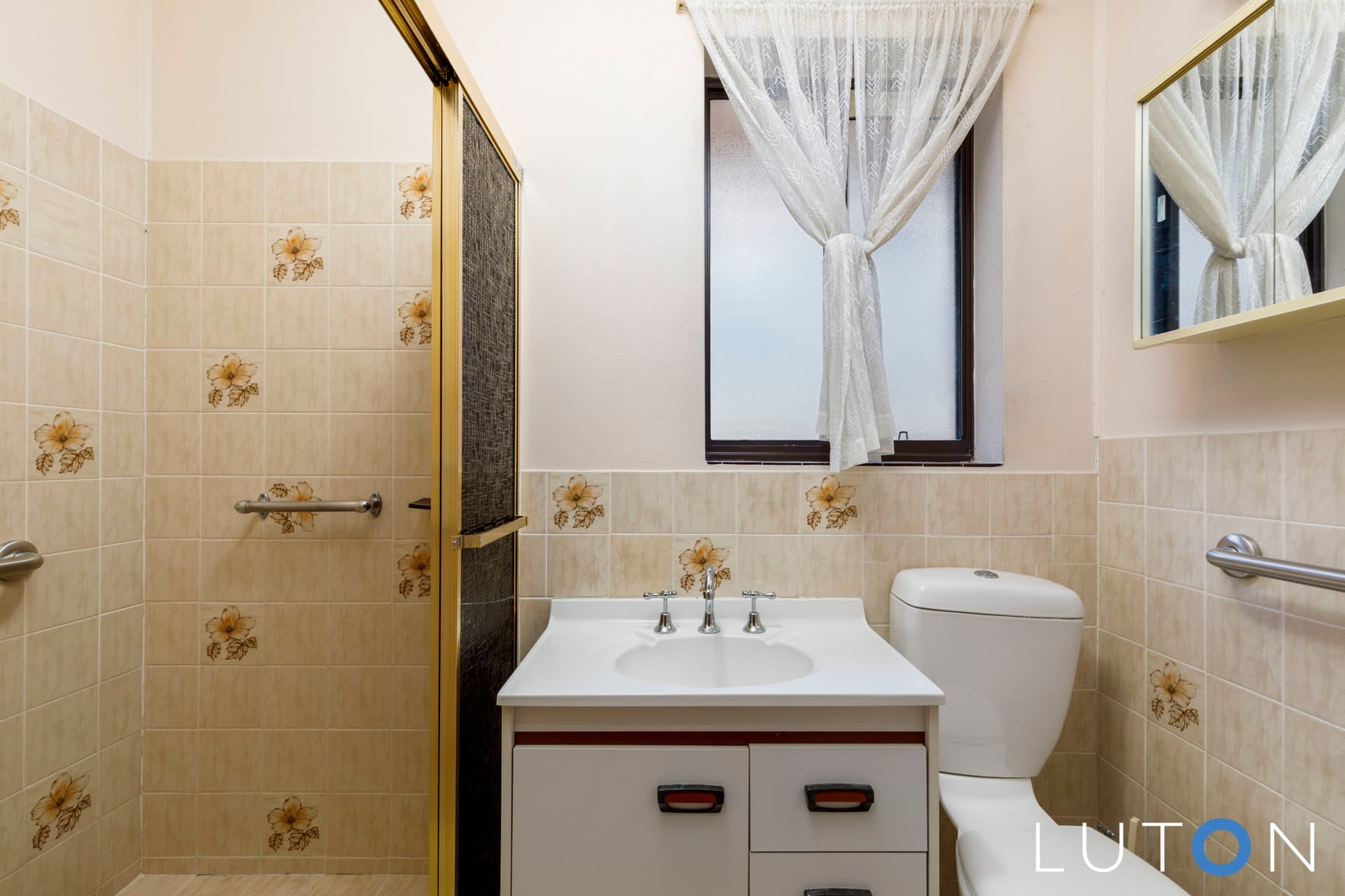 6 Jessop Place, Fadden ACT 2904, Fadden - Thumbnail 2