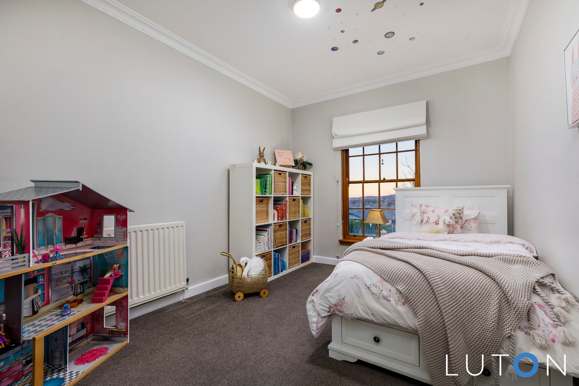 137 Hawkesbury Crescent, Farrer ACT 2607, Farrer - Thumbnail 5
