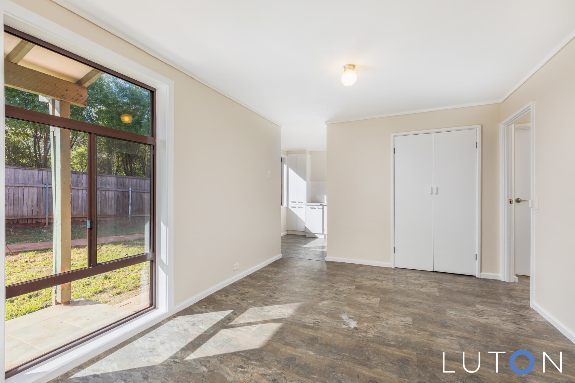 3 Palana Place, Giralang ACT 2617, Giralang - Thumbnail 2