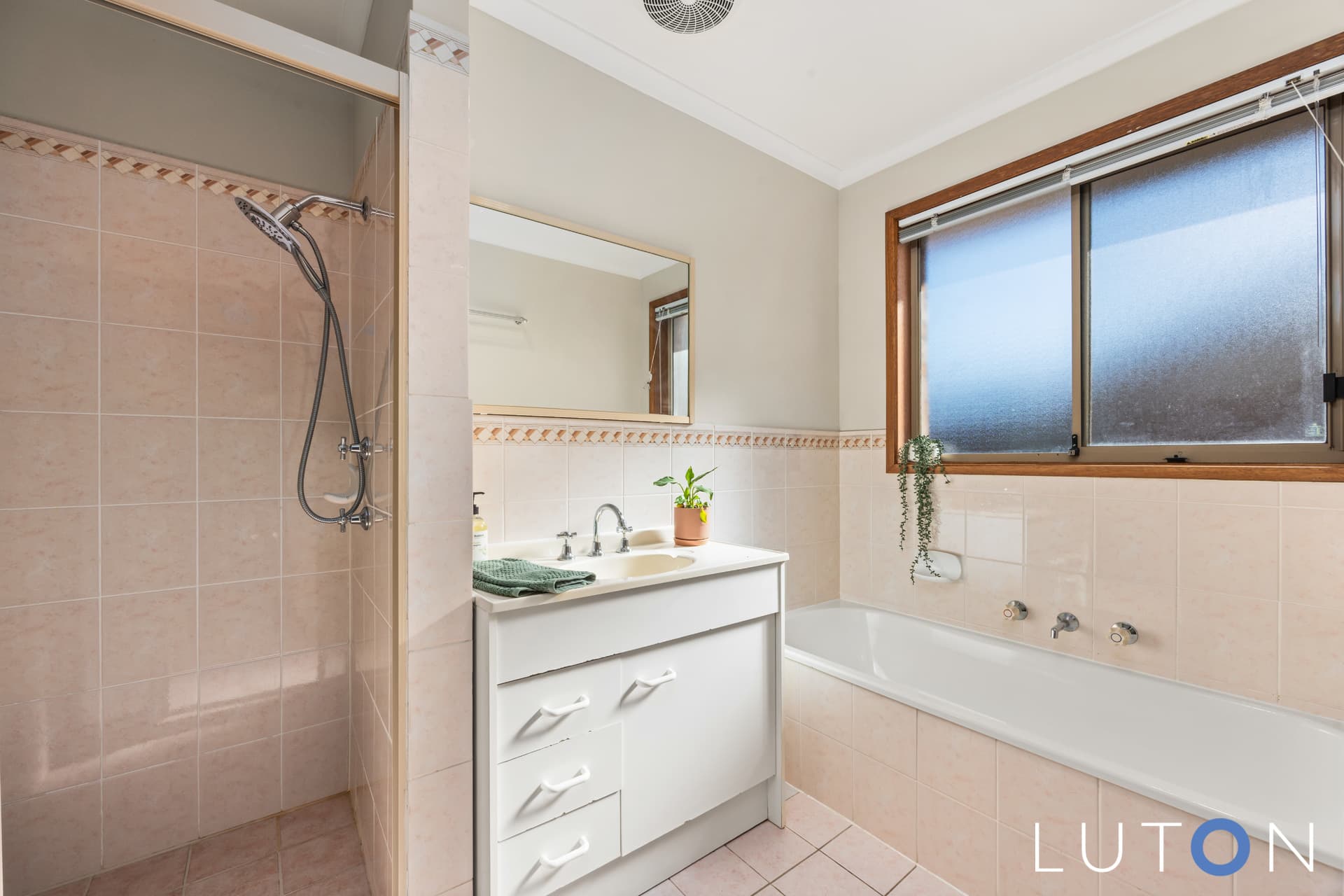 2/44 Deamer Crescent, Richardson ACT 2905, Richardson - Thumbnail 2