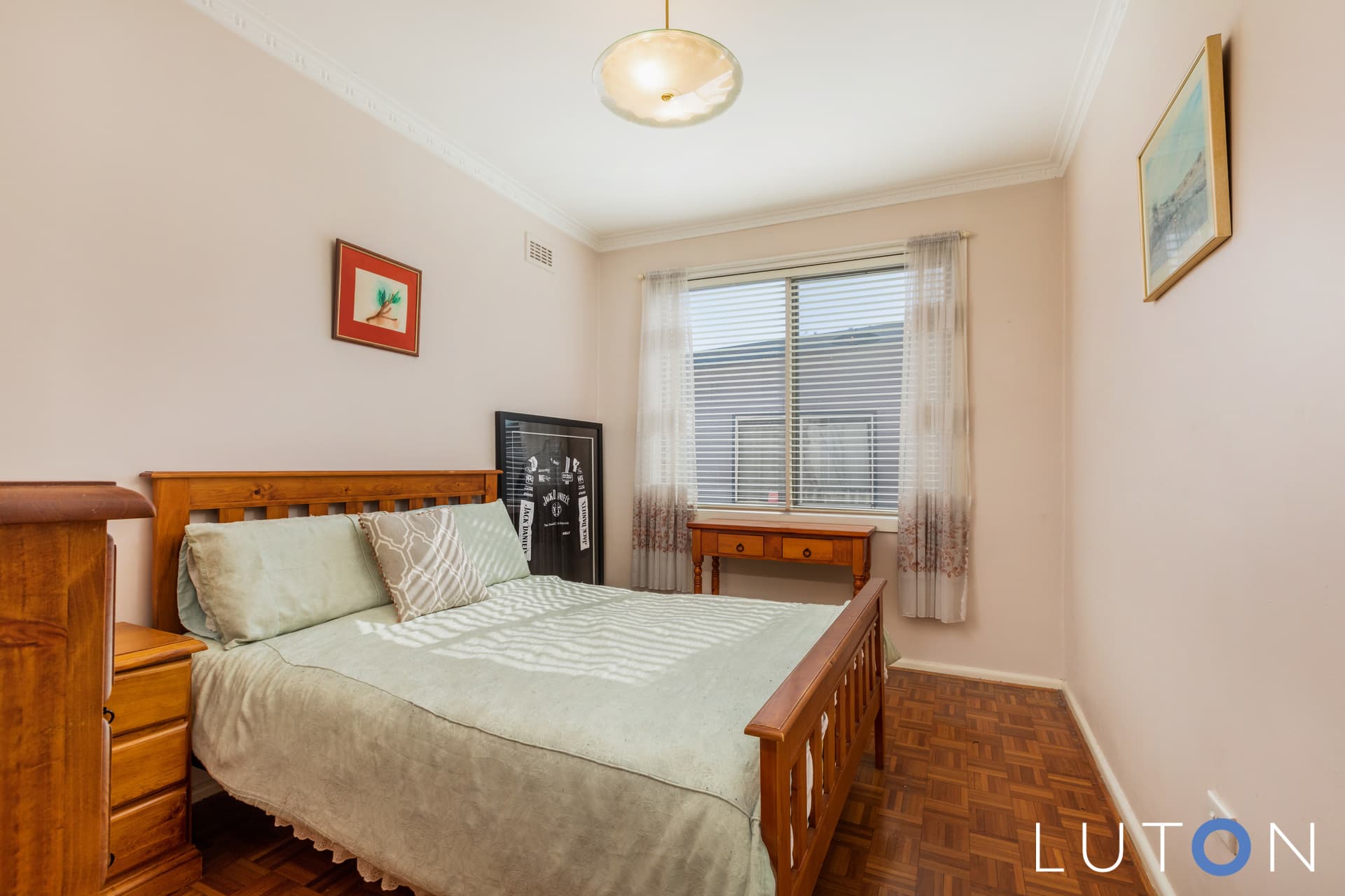 17 Yass Road, Queanbeyan East NSW 2620, Queanbeyan East - Thumbnail 2