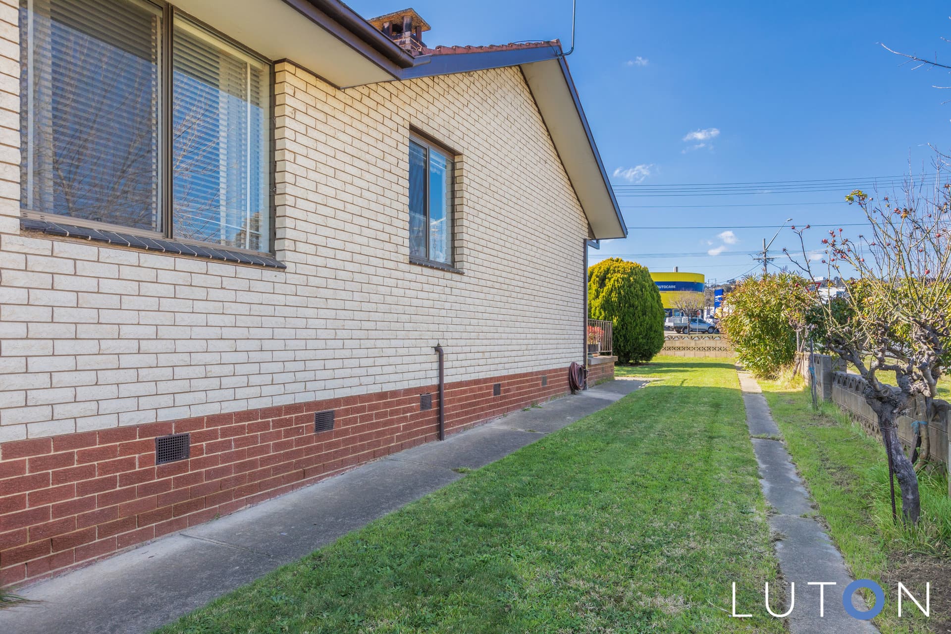 17 Yass Road, Queanbeyan East NSW 2620, Queanbeyan East - Thumbnail 5