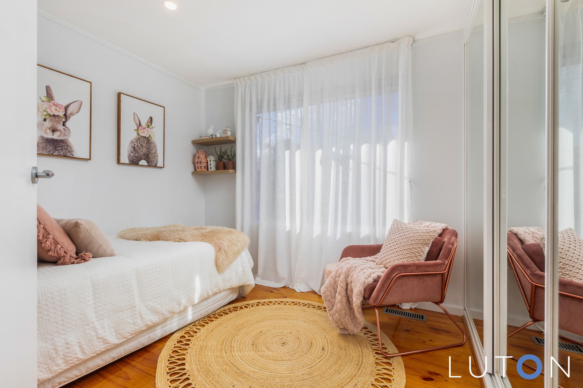8 Bage Place, Mawson ACT 2607, Mawson - Image 1