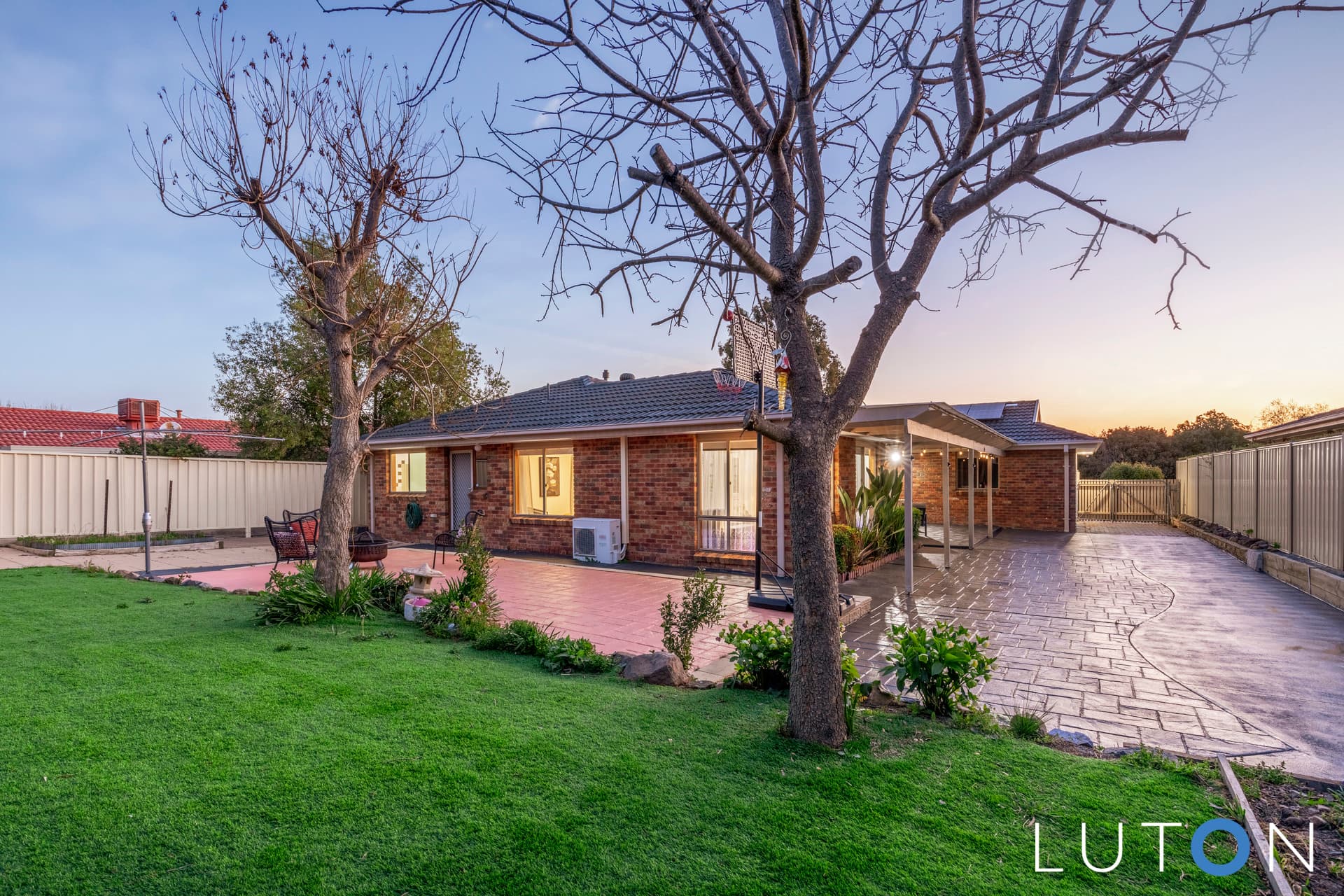 54 Lewis Luxton Avenue, Gordon ACT 2906, Gordon - Thumbnail 3