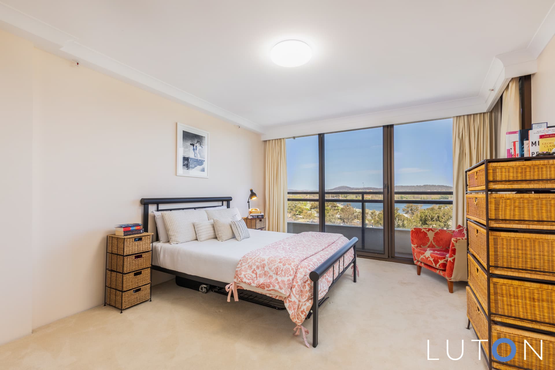 903/2 Marcus Clarke Street, City ACT 2601, City - Thumbnail 3