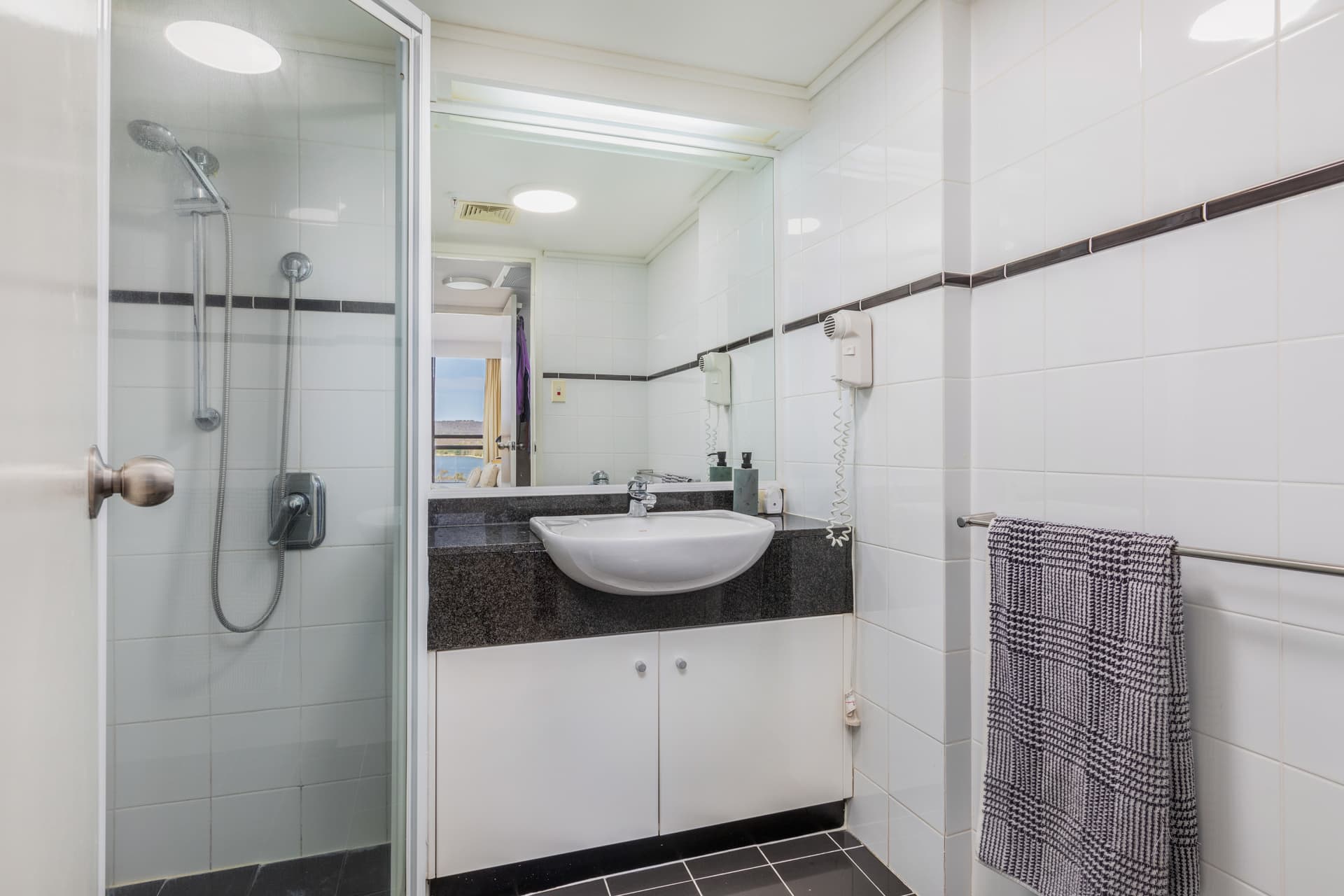 903/2 Marcus Clarke Street, City ACT 2601, City - Thumbnail 5