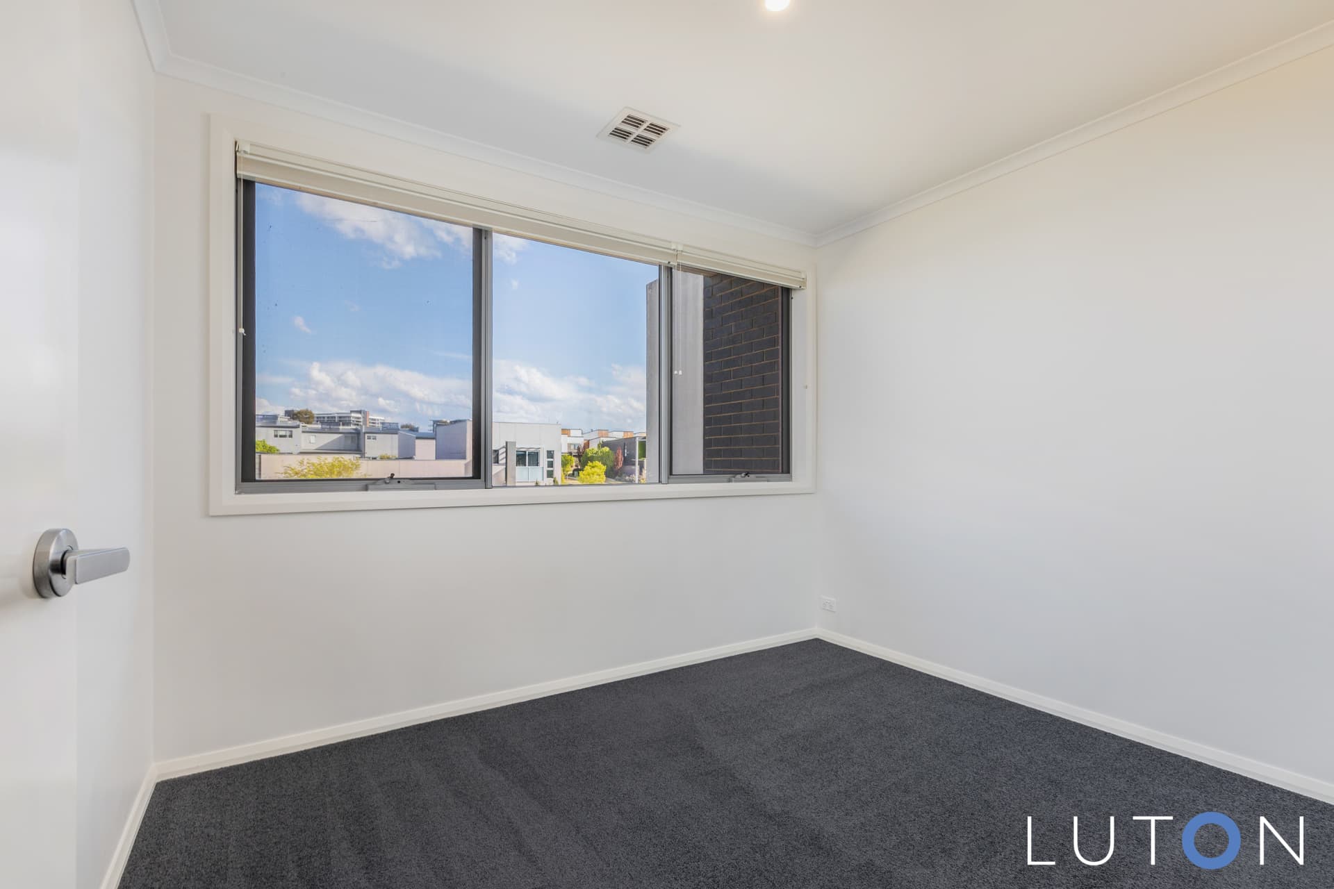 34 Chanter Terrace, Coombs ACT 2611, Coombs - Thumbnail 2