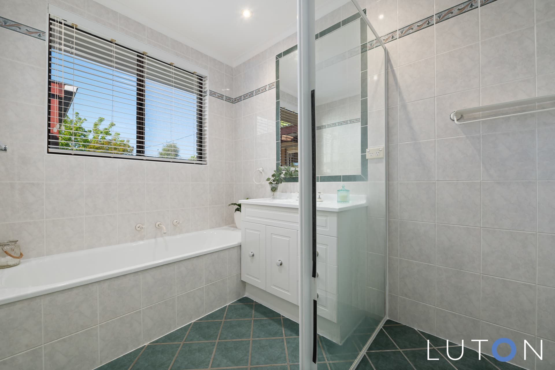 16 Crofts Crescent, Spence ACT 2615, Spence - Thumbnail 3