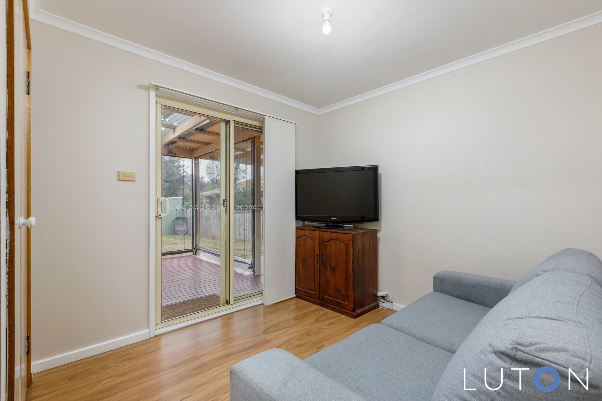 1 Merrett Garden, Gordon ACT 2906, Gordon - Thumbnail 2