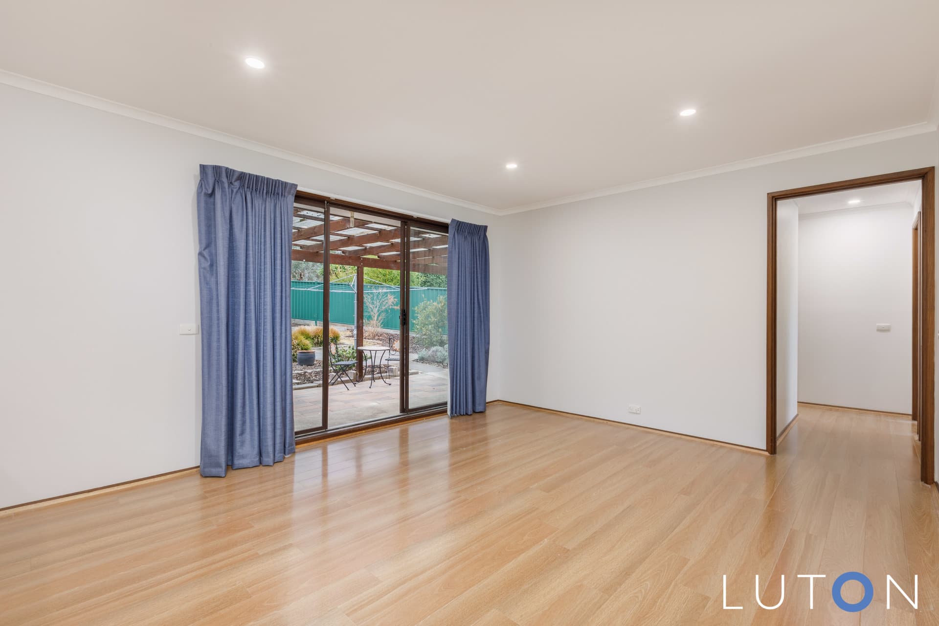 8 Meares Place, Wanniassa ACT 2903, Wanniassa - Thumbnail 3