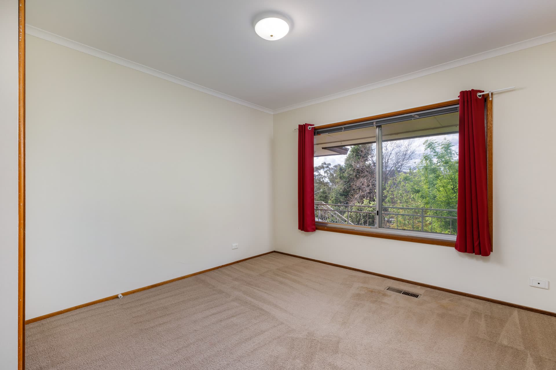 23 Learmonth Drive, Kambah ACT 2902, Kambah - Thumbnail 4