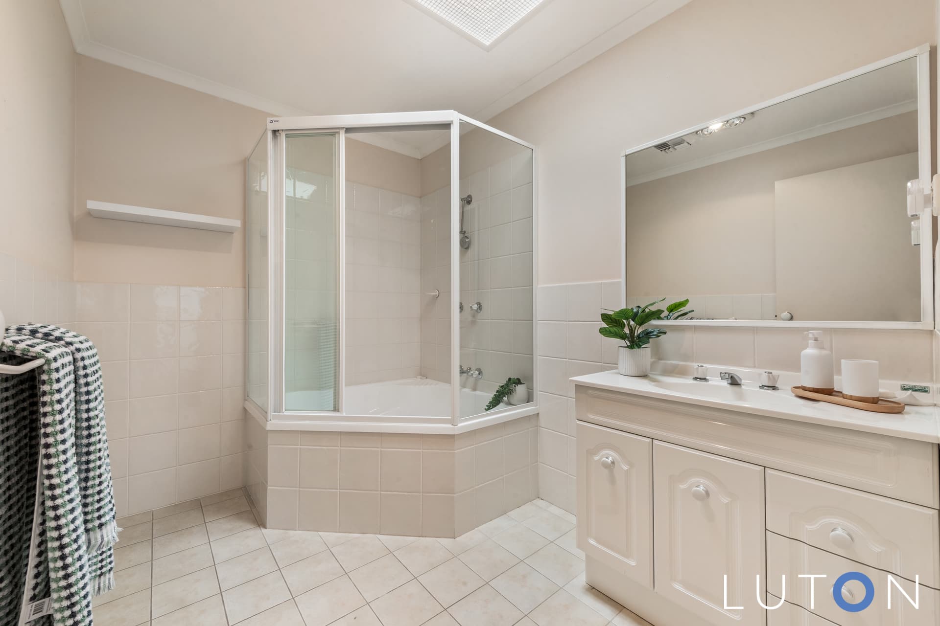 20/92 Casey Crescent, Calwell ACT 2905, Calwell - Thumbnail 4