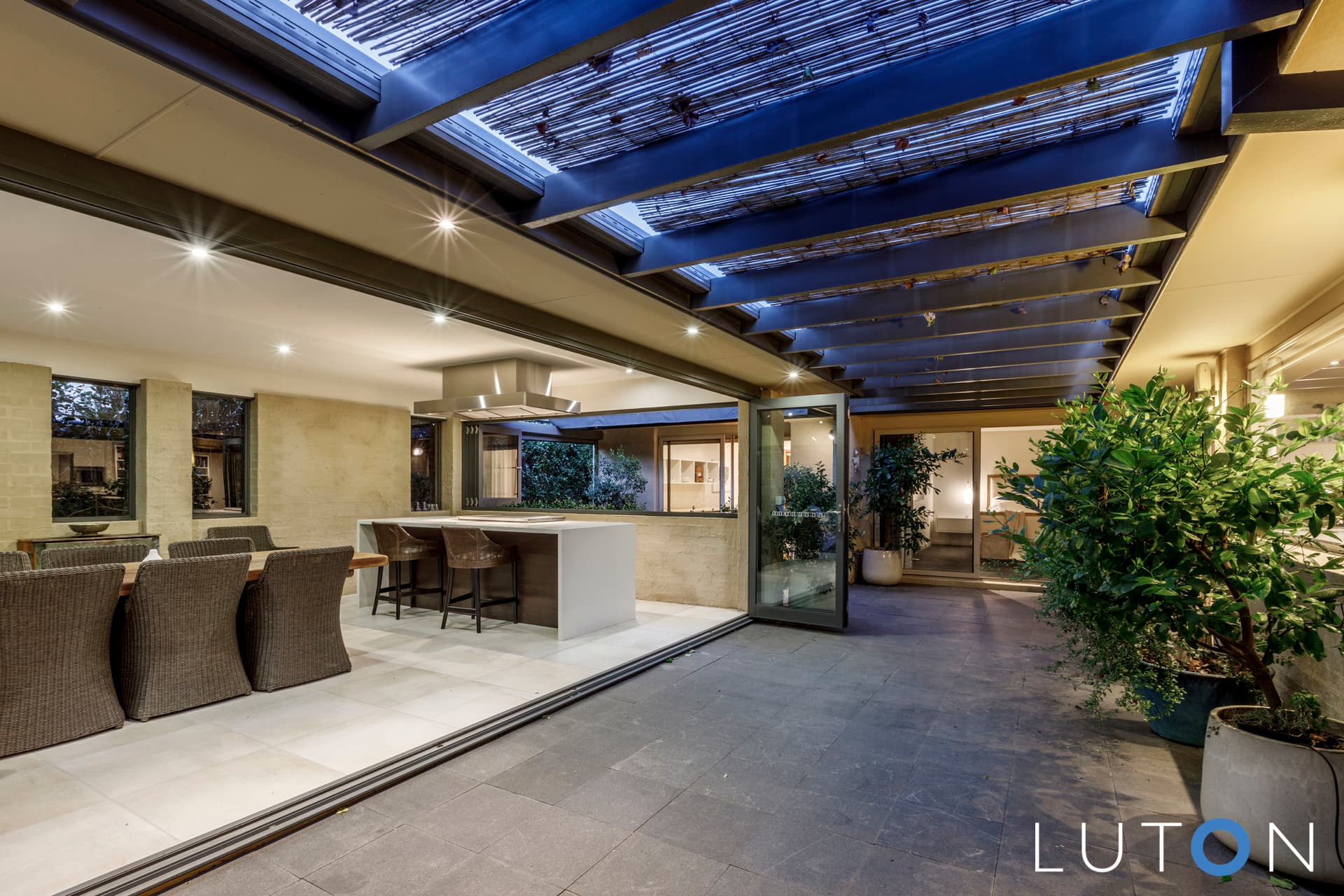 123 Mt Vernon Drive, Kambah ACT 2902, Kambah - Thumbnail 2