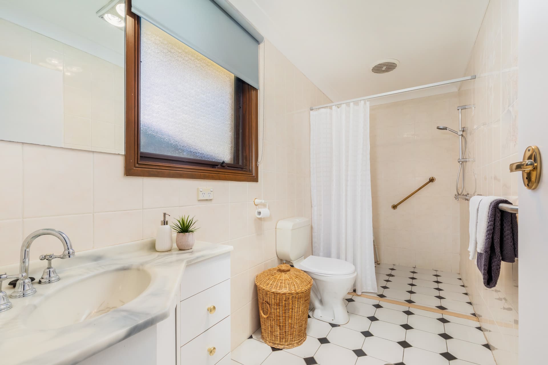 134 Burrinjuck Crescent, Duffy ACT 2611, Duffy - Thumbnail 3