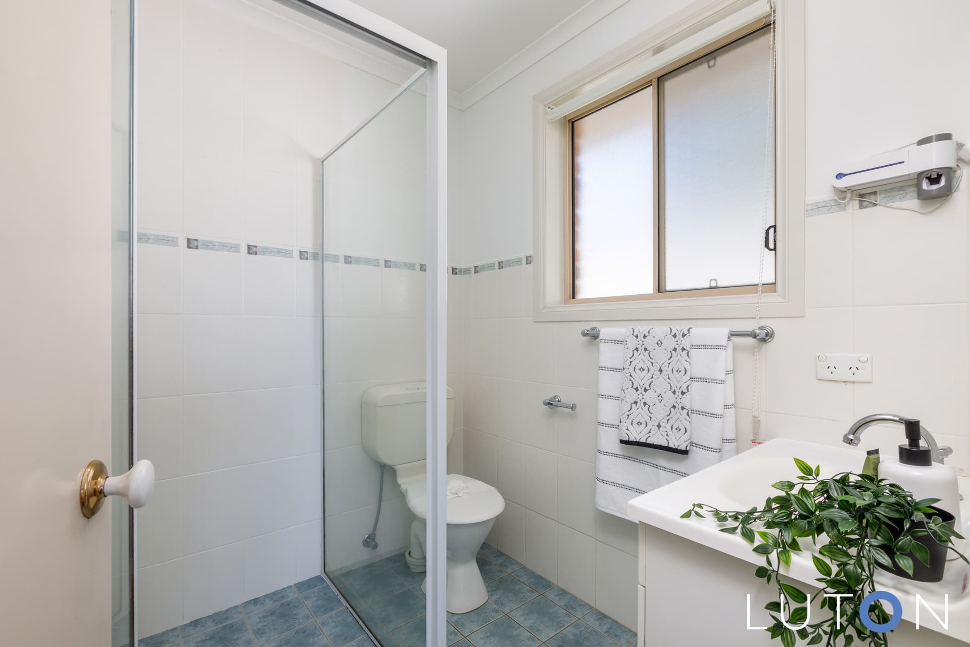 5 Tuross Close, Amaroo ACT 2914, Amaroo - Thumbnail 2