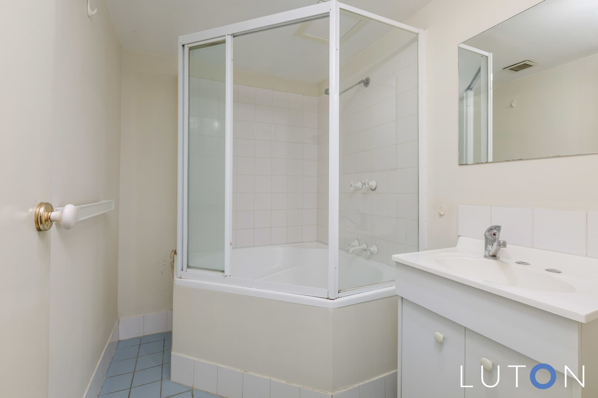 6/53 McMillan Crescent, Griffith ACT 2603, Griffith - Thumbnail 2