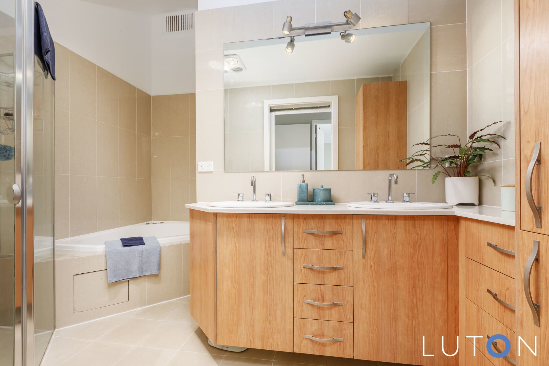 1 Falkiner Place, Macarthur ACT 2904, Macarthur - Thumbnail 3