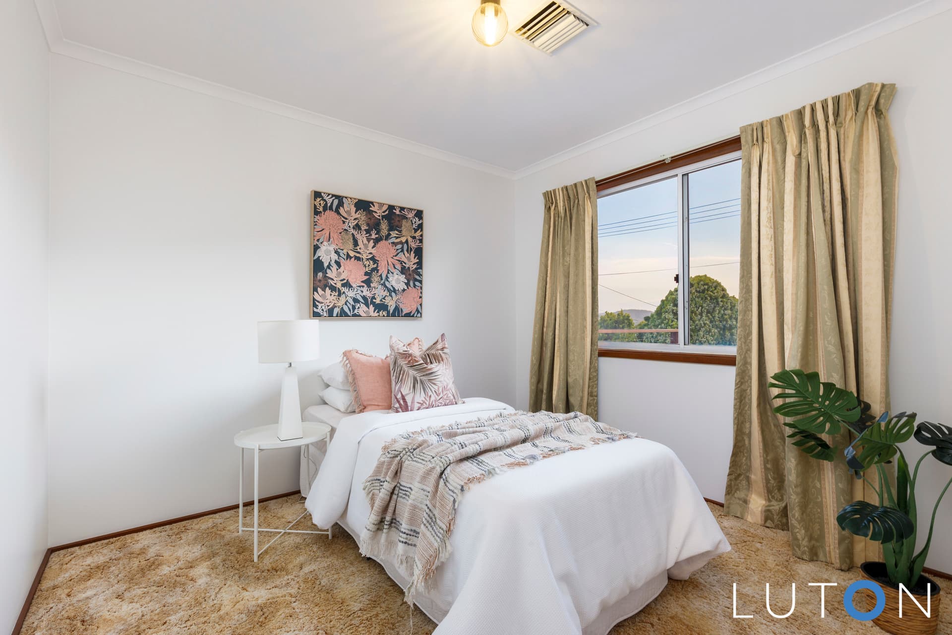 57 Dash Crescent, Fadden ACT 2904, Fadden - Thumbnail 5