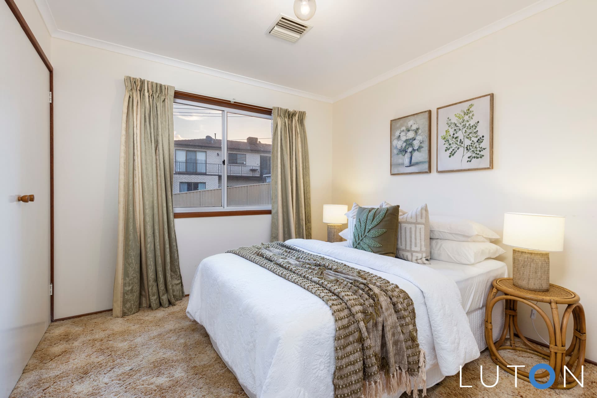 57 Dash Crescent, Fadden ACT 2904, Fadden - Thumbnail 3