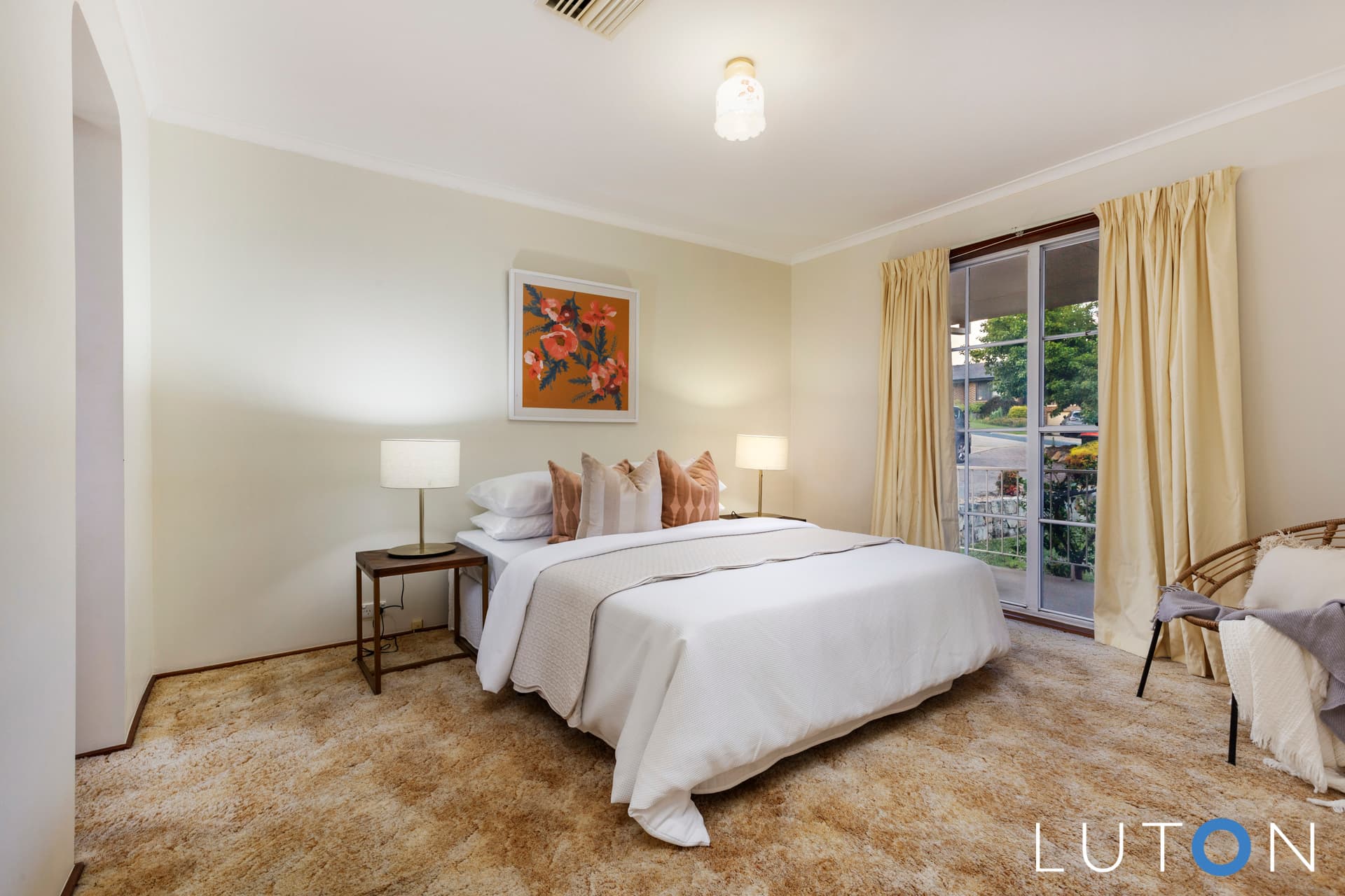 57 Dash Crescent, Fadden ACT 2904, Fadden - Thumbnail 2