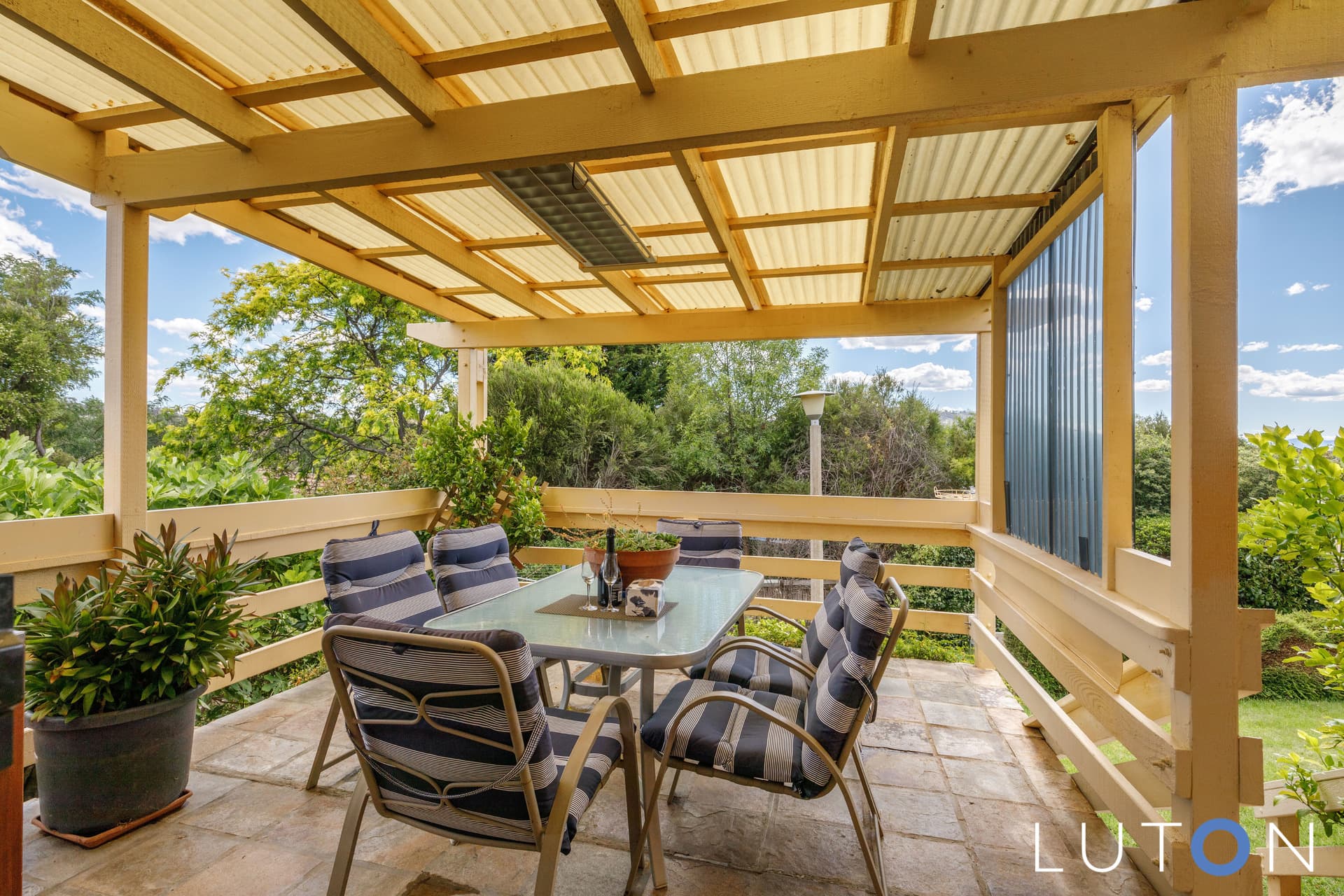 13 Adkinson Close, Isaacs ACT 2607, Isaacs - Image 1