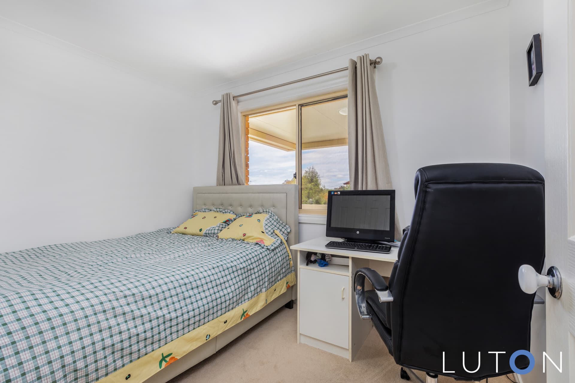 5 Wootton Crescent, Gordon ACT 2906, Gordon - Thumbnail 3