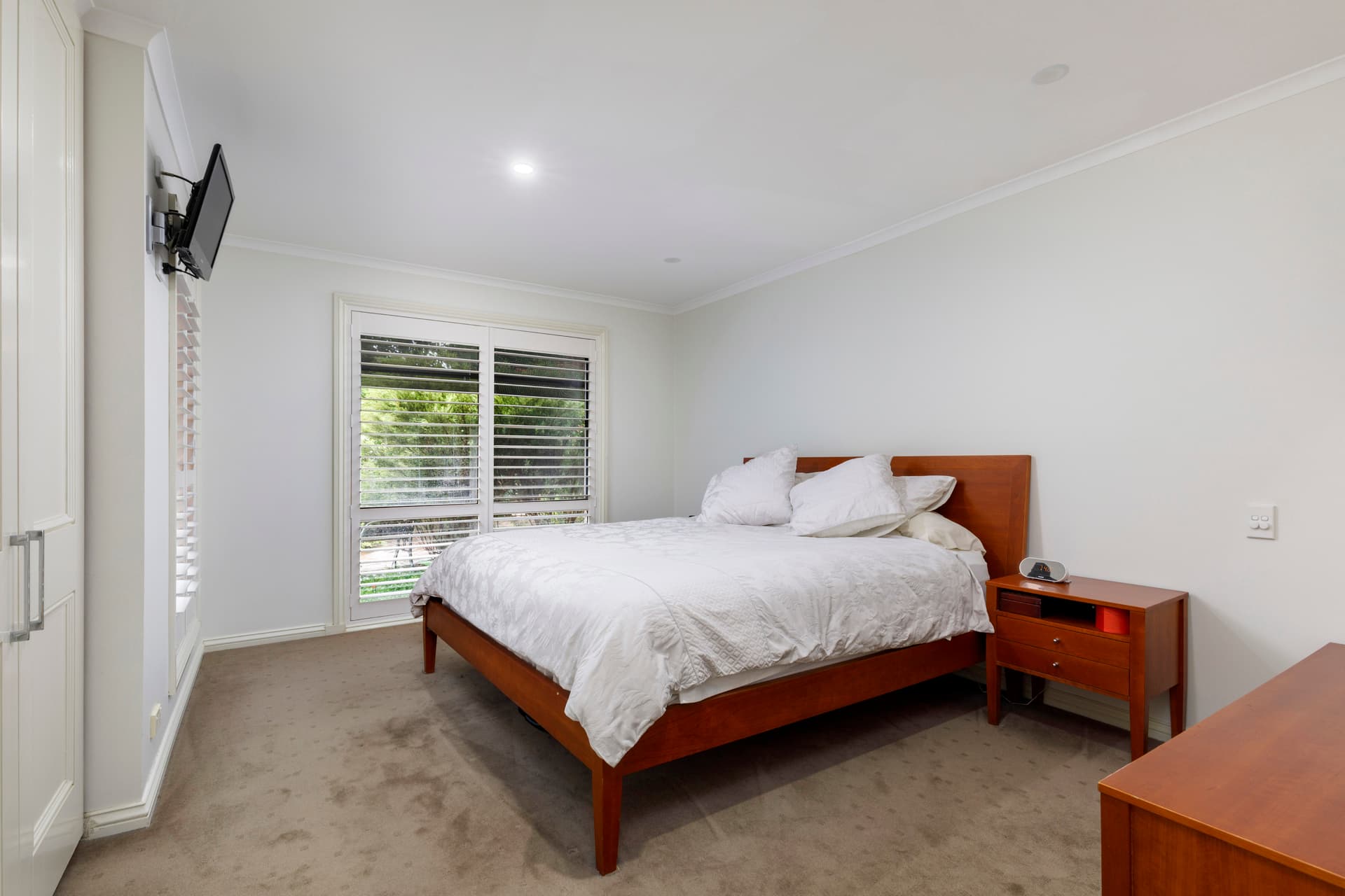 1 Brassington Place, Fadden ACT 2904, Fadden - Thumbnail 6