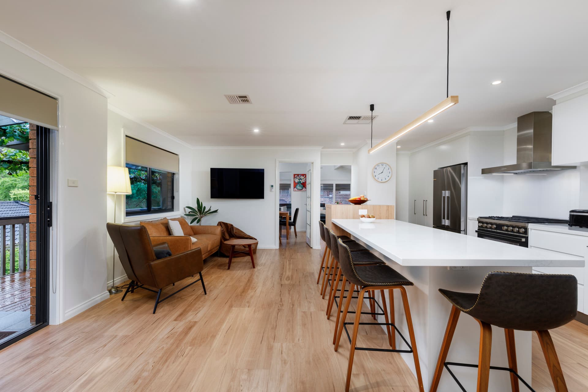 1 Brassington Place, Fadden ACT 2904, Fadden - Thumbnail 2