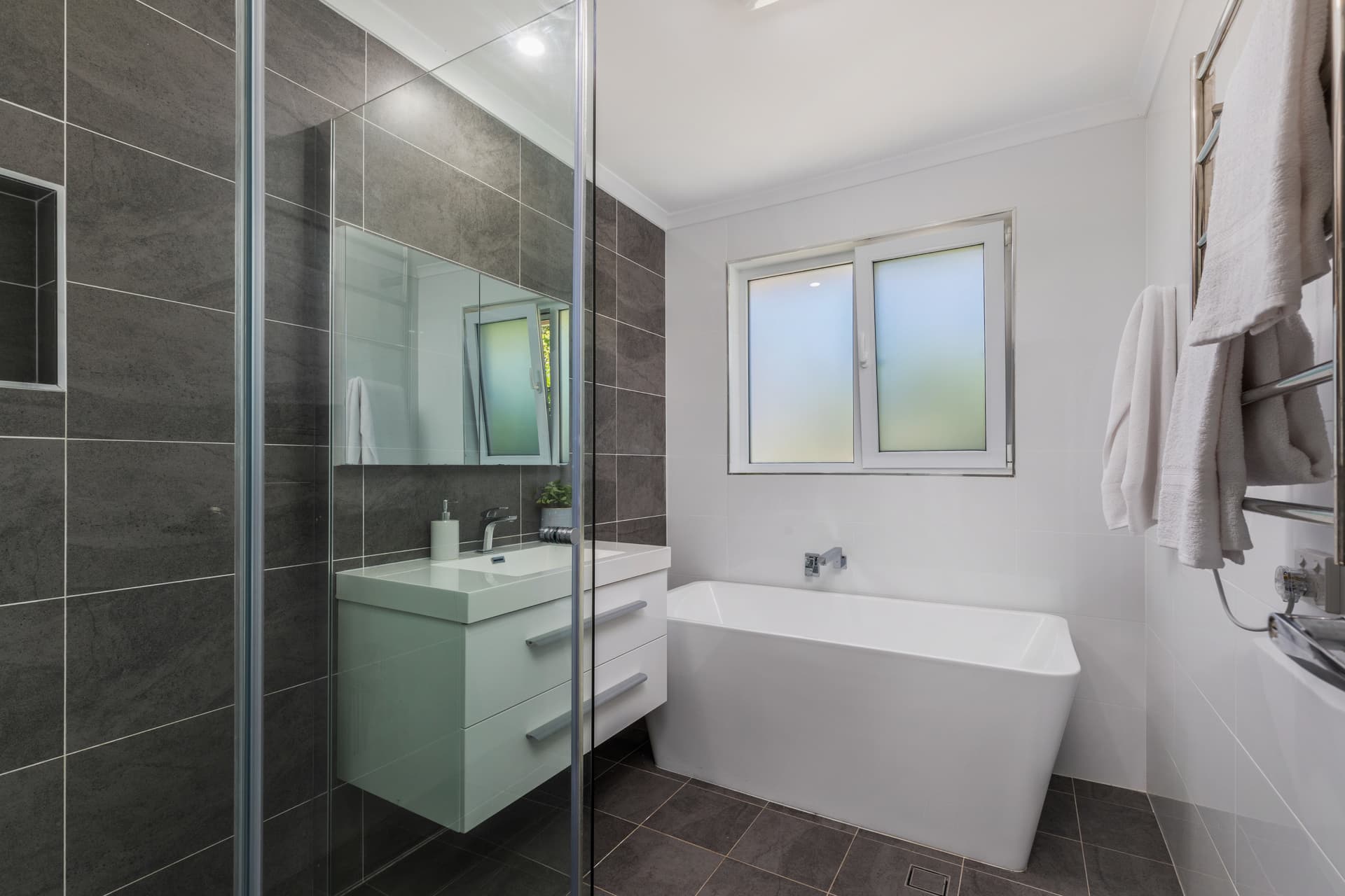 31 Legge Street, Downer ACT 2602, Downer - Thumbnail 2