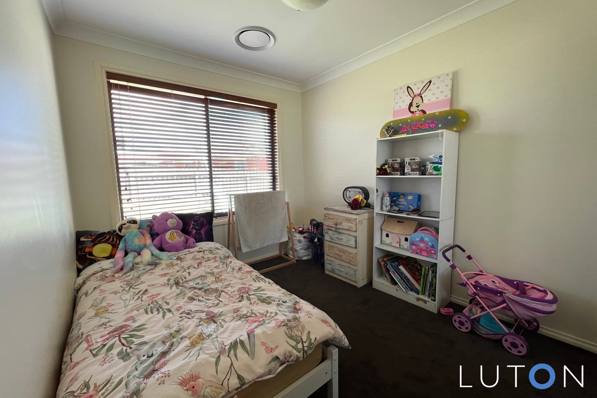 28 Bradford Drive, Goulburn NSW 2580, Goulburn - Thumbnail 2