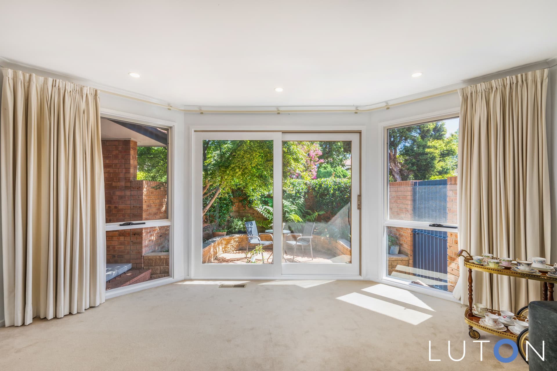 11 Meston Place, Fadden ACT 2904, Fadden - Image 1