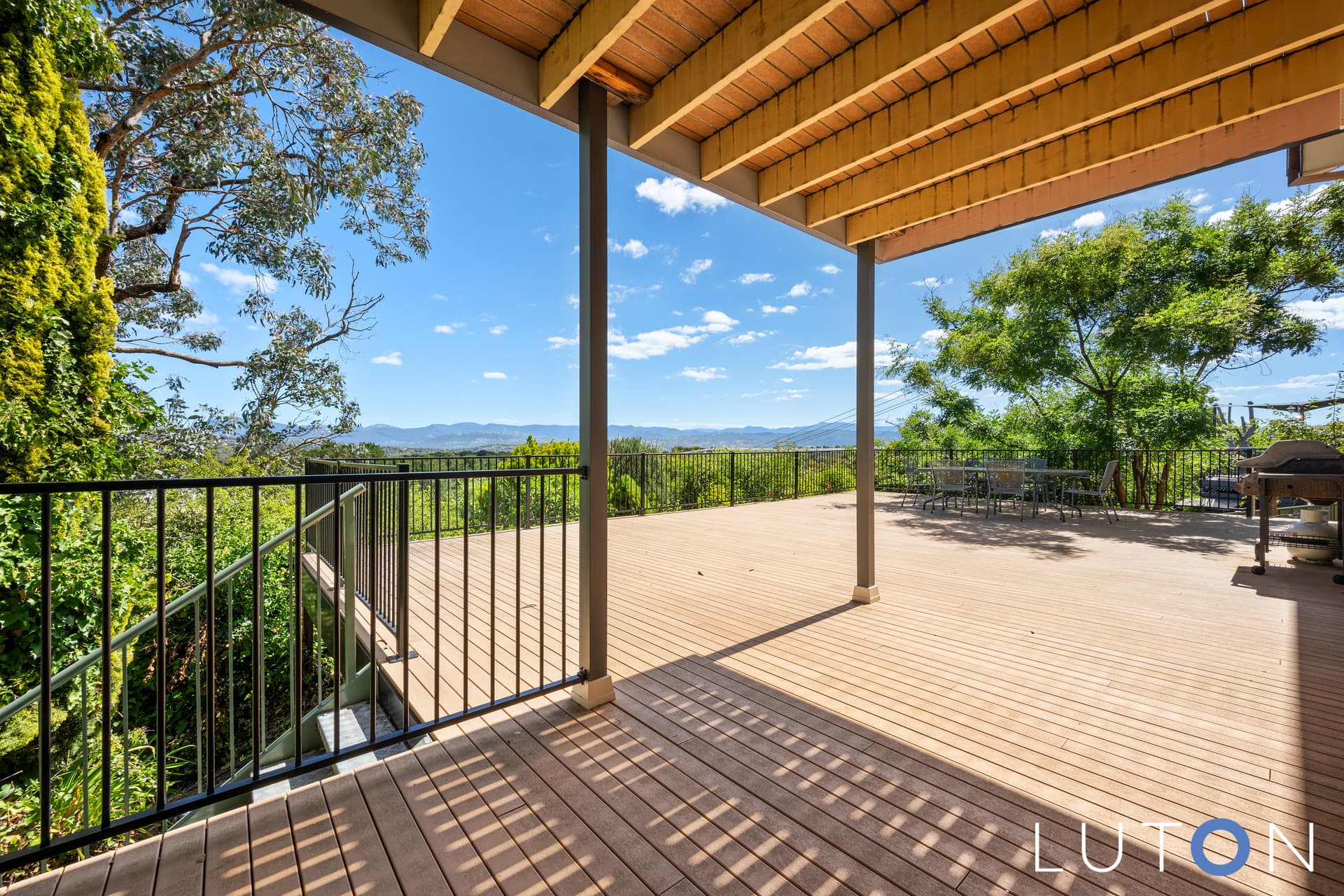 6 Aland Place, Fadden ACT 2904, Fadden - Thumbnail 6