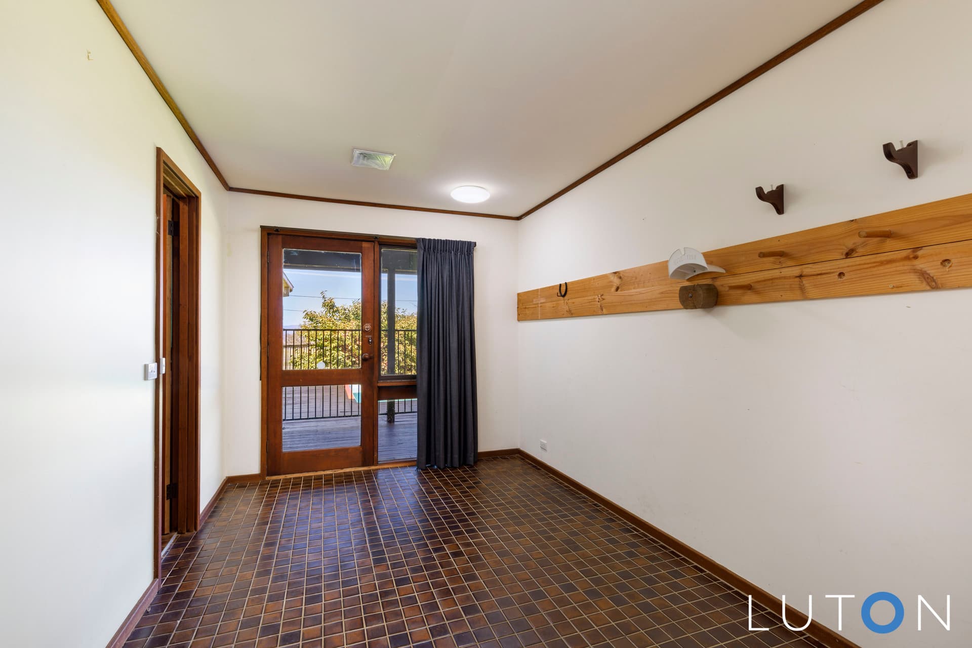 15 Mainoru Place, Hawker ACT 2614, Hawker - Thumbnail 2