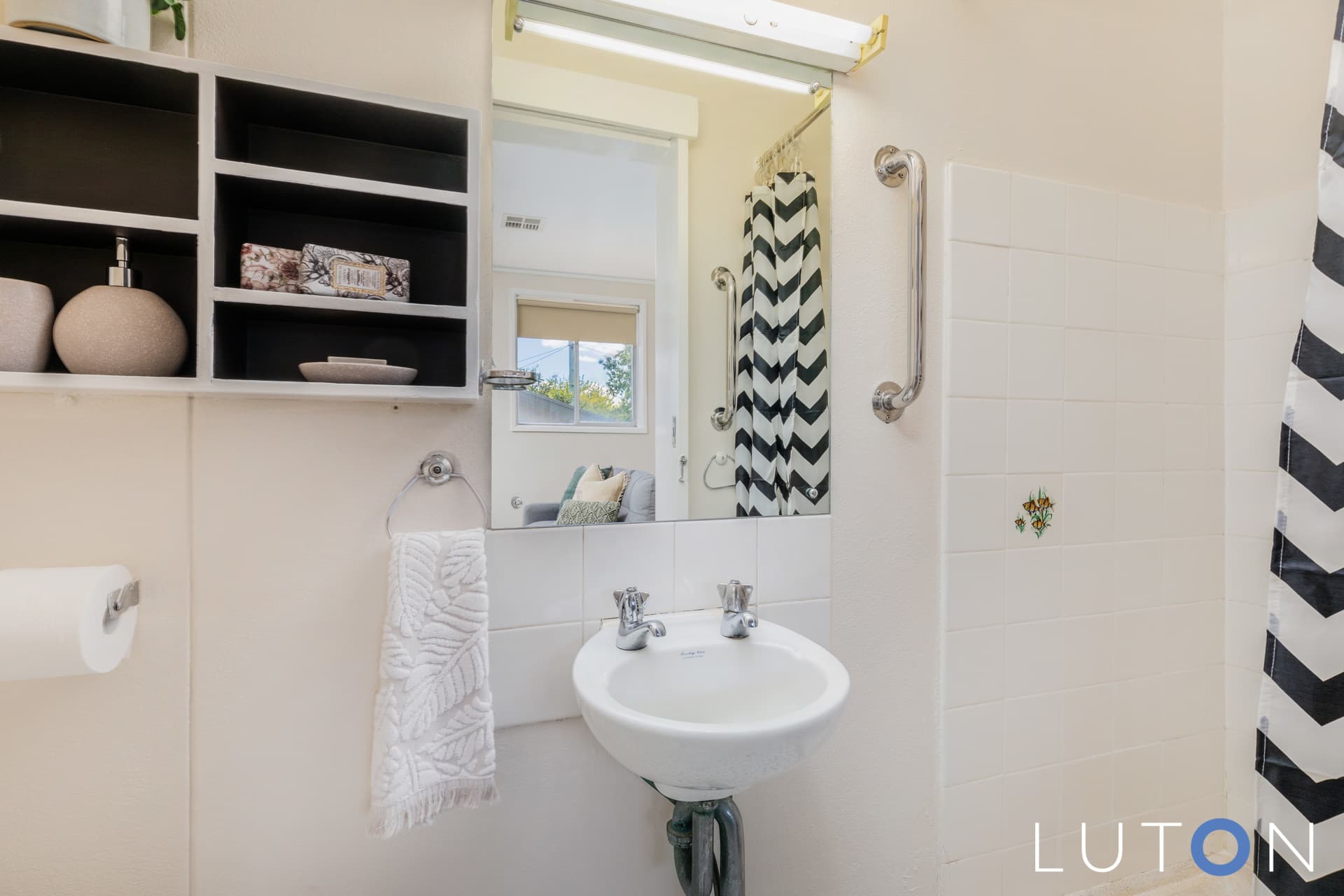 16 Carstensz Street, Griffith ACT 2603, Griffith - Thumbnail 4