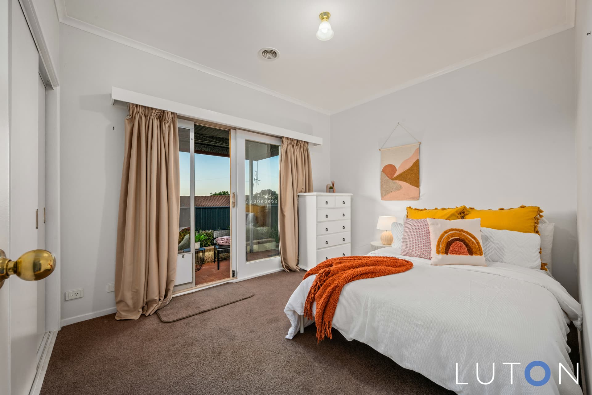 14 Leason Close, Dunlop ACT 2615, Dunlop - Image 1
