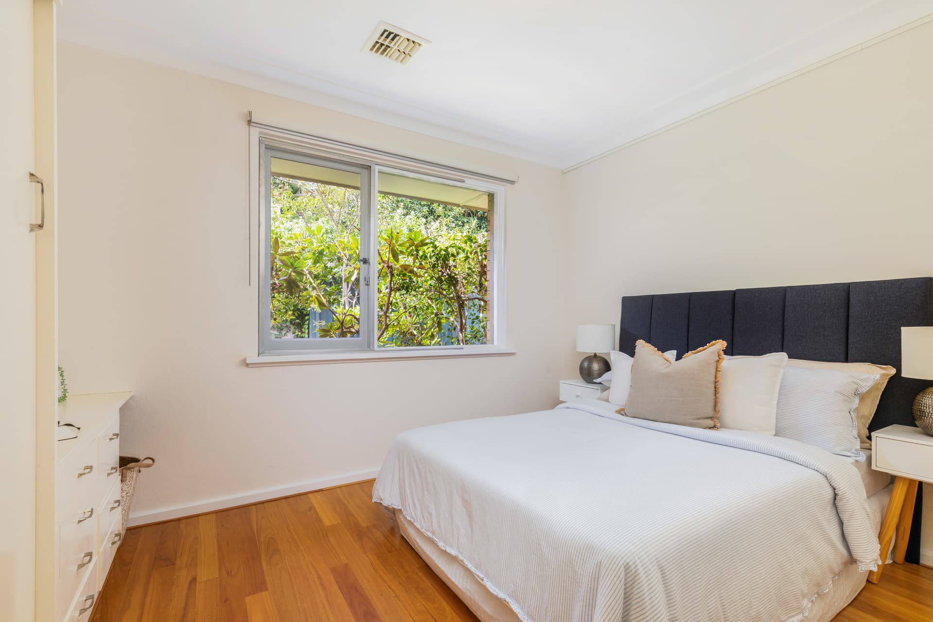 37 Stonehaven Crescent, Deakin ACT 2600, Deakin - Image 1