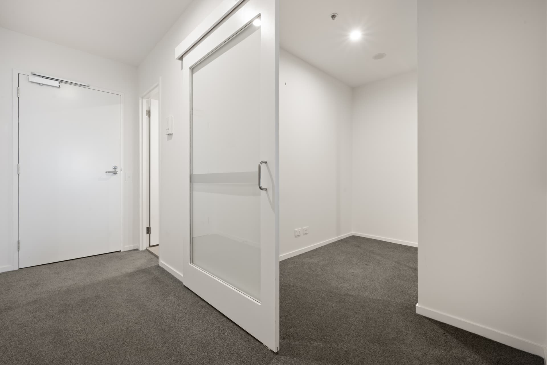 1124/15 Bowes Street, Phillip ACT 2606, Phillip - Thumbnail 2