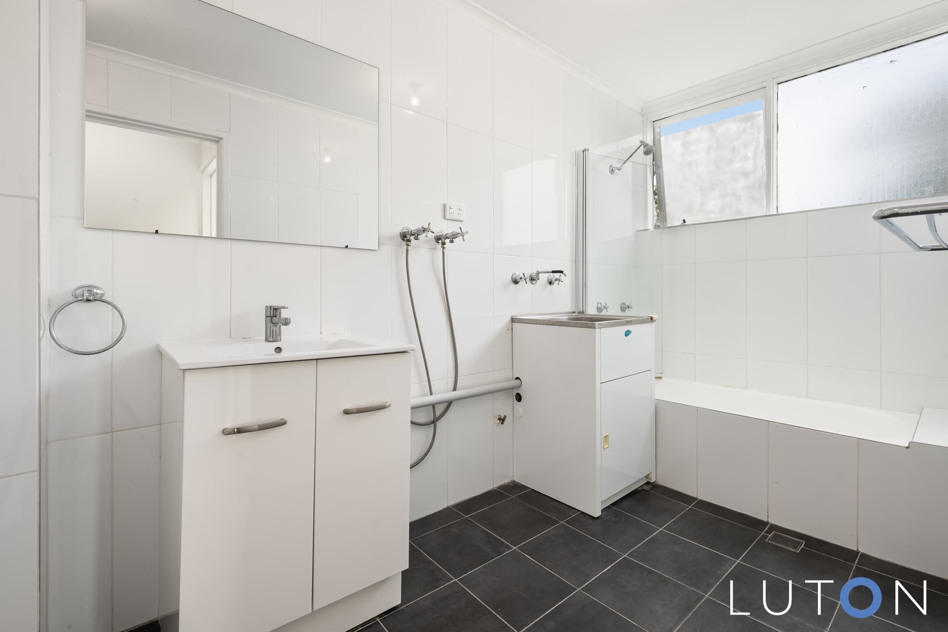 3/92 Hodgson Crescent, Pearce ACT 2607, Pearce - Image 1