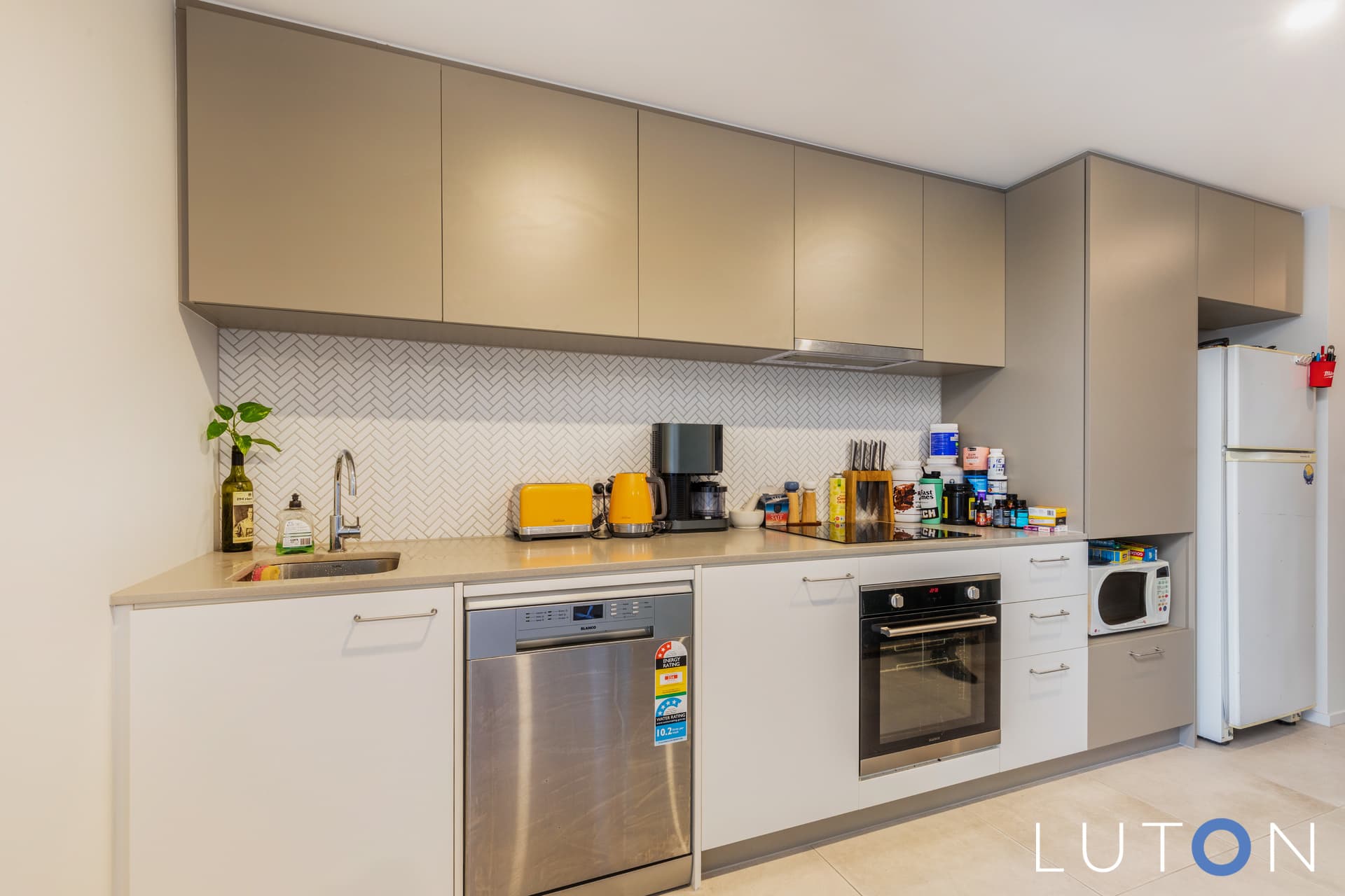 602/38 Oakden Street, Greenway ACT 2900, Greenway - Thumbnail 2