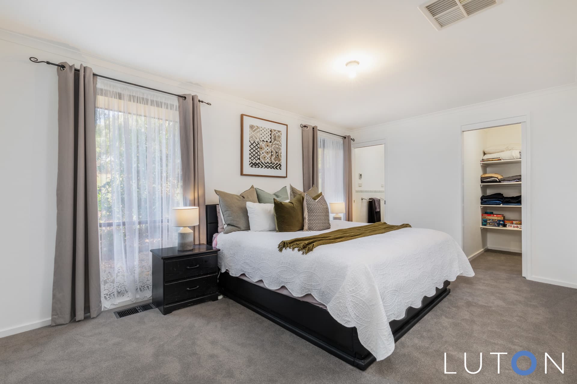 1 Palana Place, Giralang ACT 2617, Giralang - Thumbnail 2