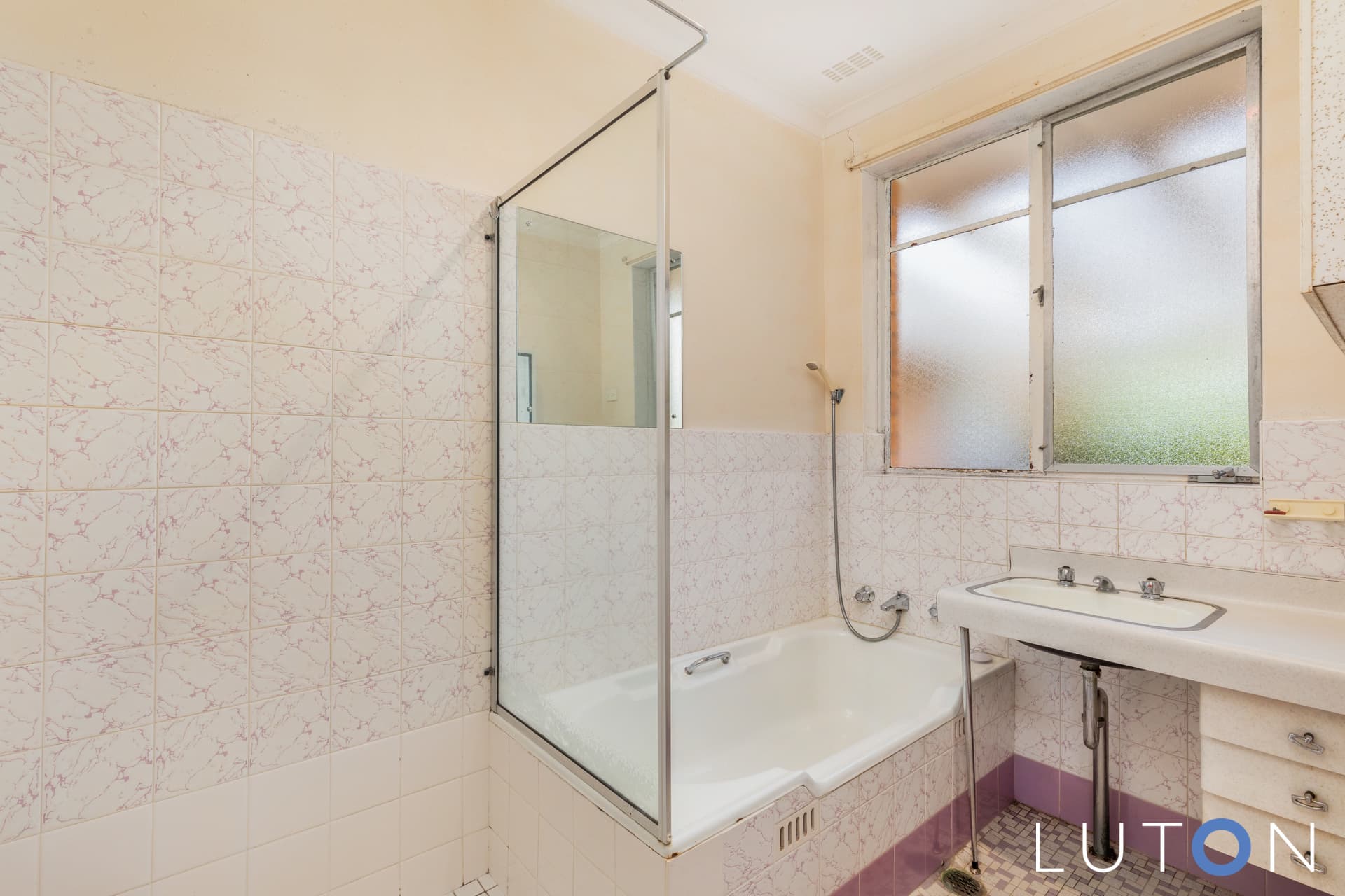 5 Huon Place, Lyons ACT 2606, Lyons - Thumbnail 3
