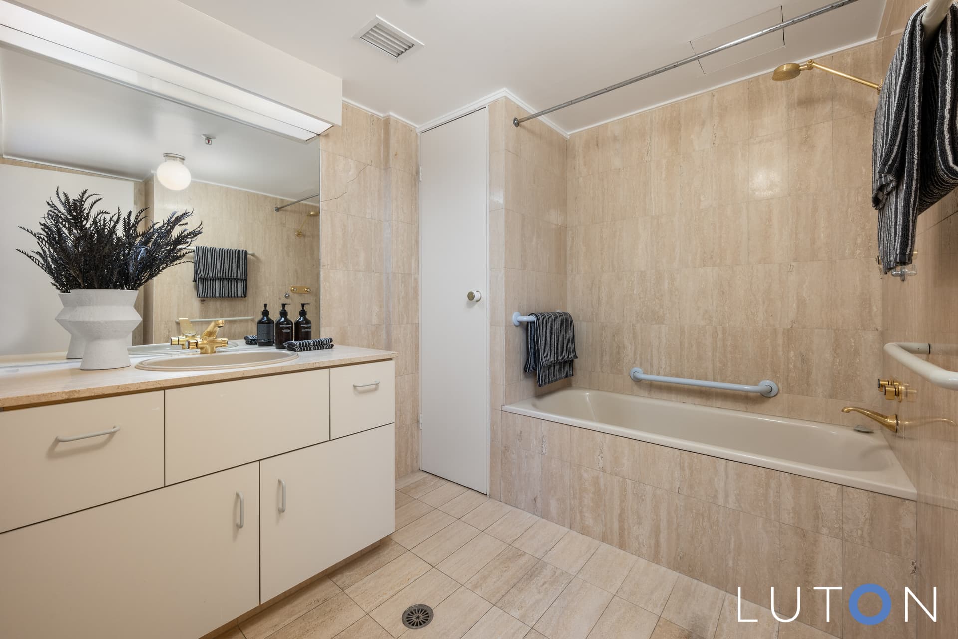 1/9 Jardine Street, Kingston ACT 2604, Kingston - Thumbnail 4