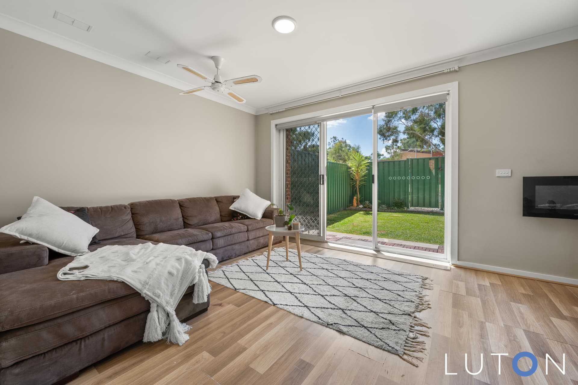 4/33 Yarrawonga Street, Ngunnawal ACT 2913, Ngunnawal - Image 1