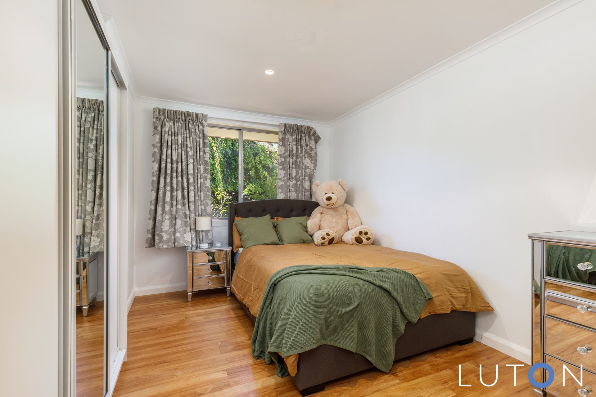 11 Gruner Street, Weston ACT 2611, Weston - Thumbnail 2