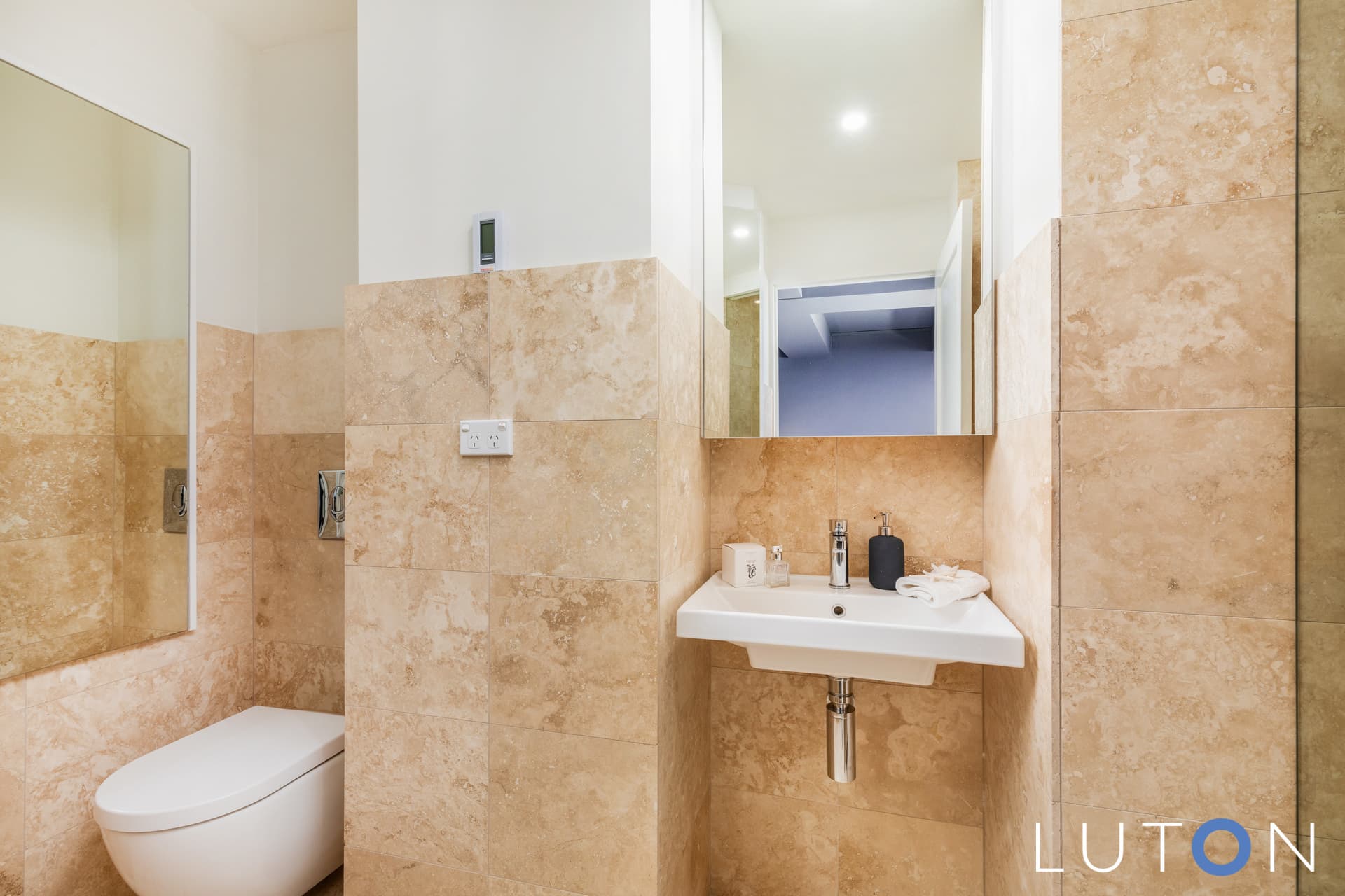 93 Strickland Crescent, Deakin ACT 2600, Deakin - Thumbnail 2