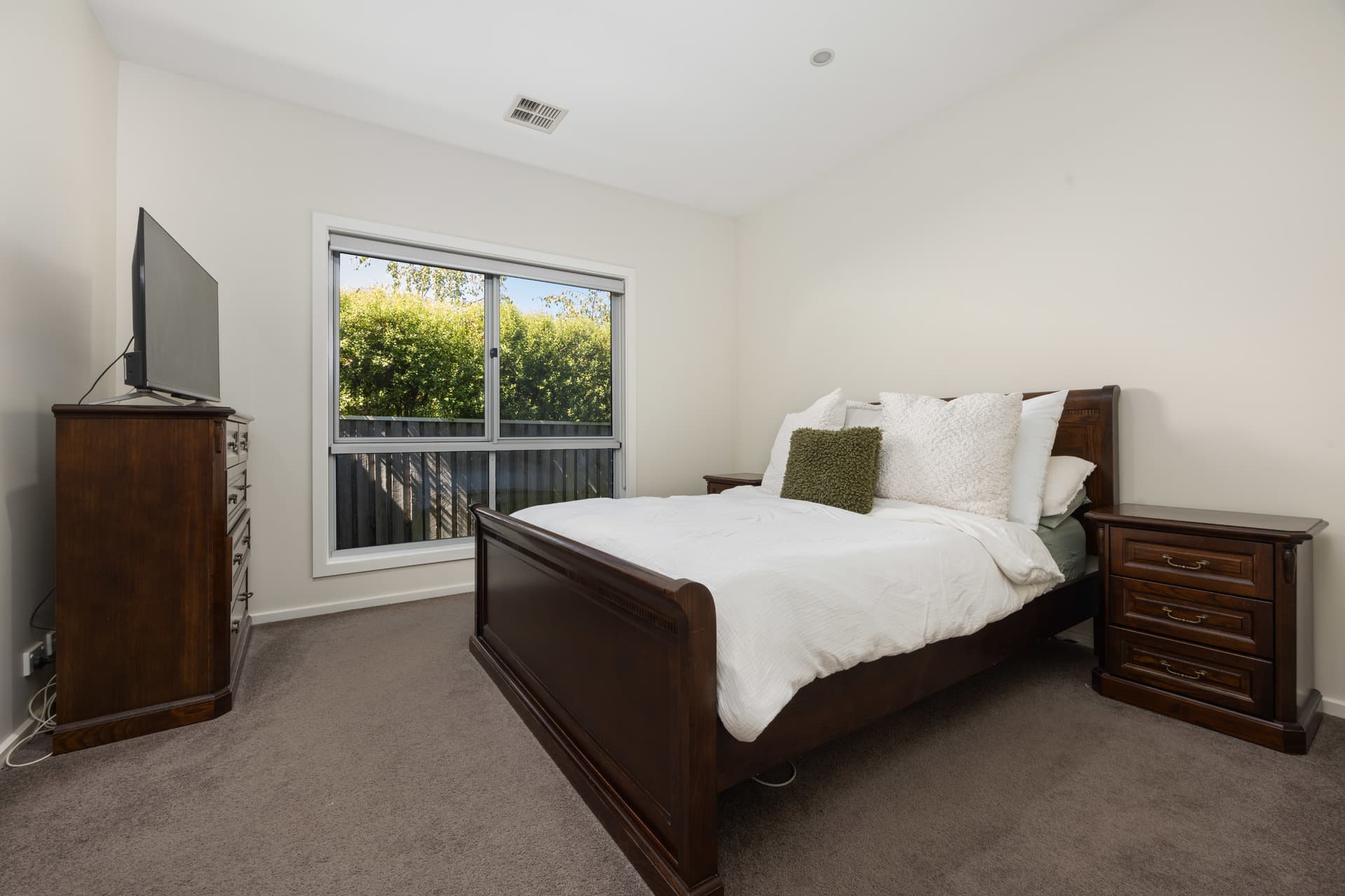 60 Alan Watt Crescent, Casey ACT 2913, Casey - Thumbnail 4