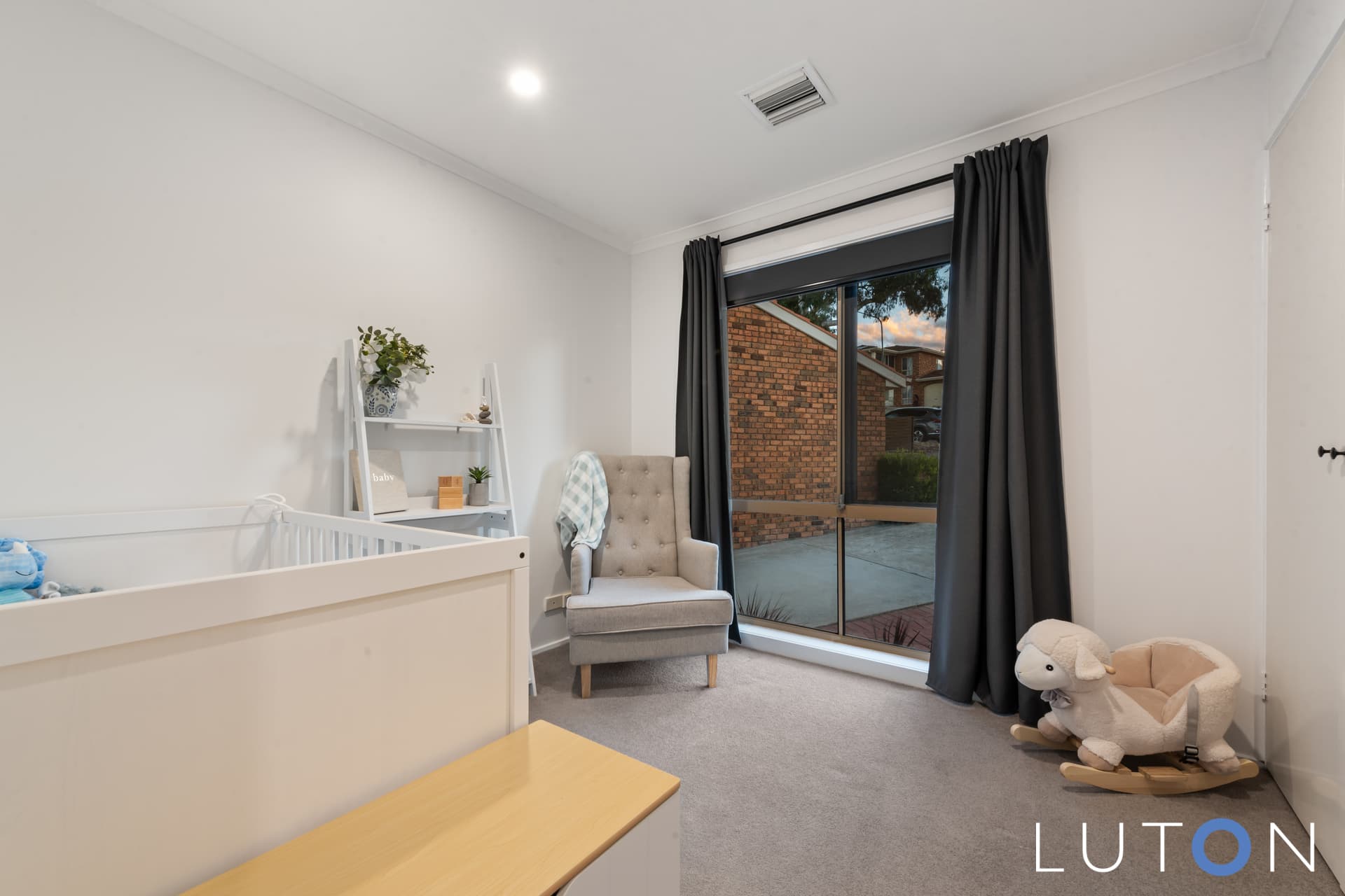 46 Hurtle Avenue, Bonython ACT 2905, Bonython - Thumbnail 3
