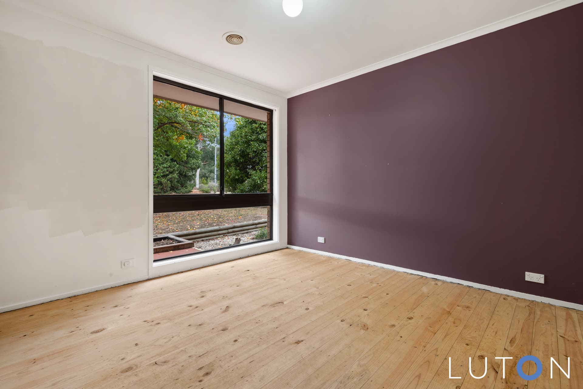 20 Fisk Street, Monash ACT 2904, Monash - Image 1