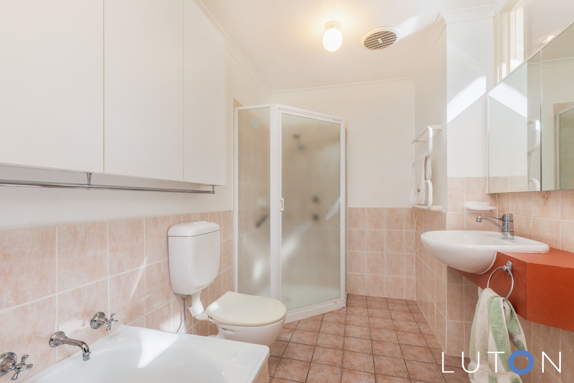 10 Frencham Street, Downer ACT 2602, Downer - Thumbnail 2