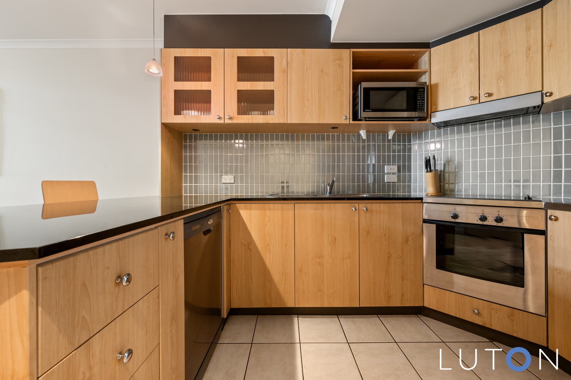 8/66 Allara Street, City ACT 2601, City - Image 1